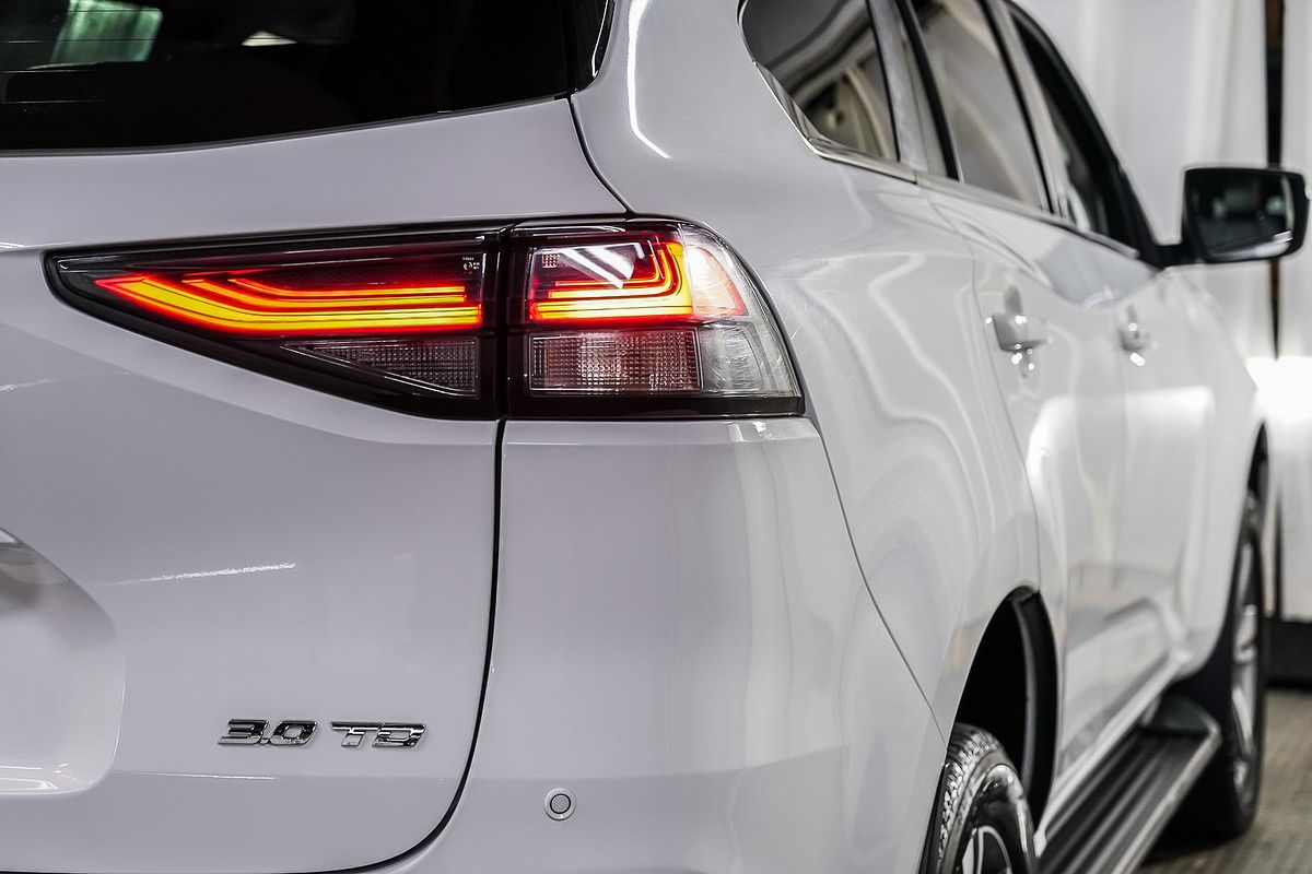 2023 Isuzu MU-X LS-T
