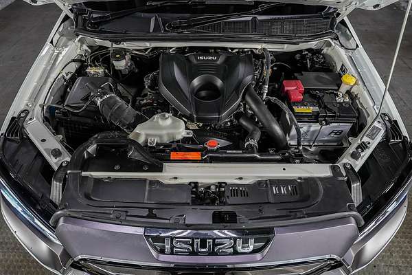 2023 Isuzu MU-X LS-T