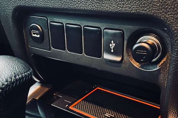 2015 Mitsubishi Triton GLS MQ 4X4