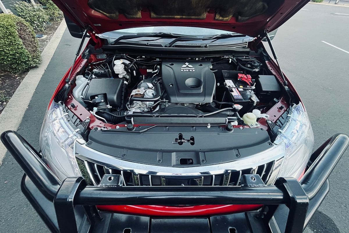 2015 Mitsubishi Triton GLS MQ 4X4