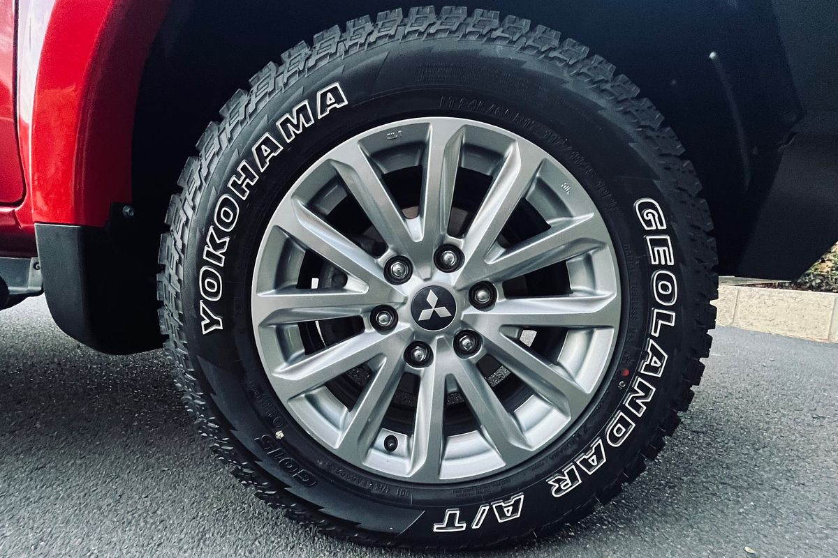 2015 Mitsubishi Triton GLS MQ 4X4