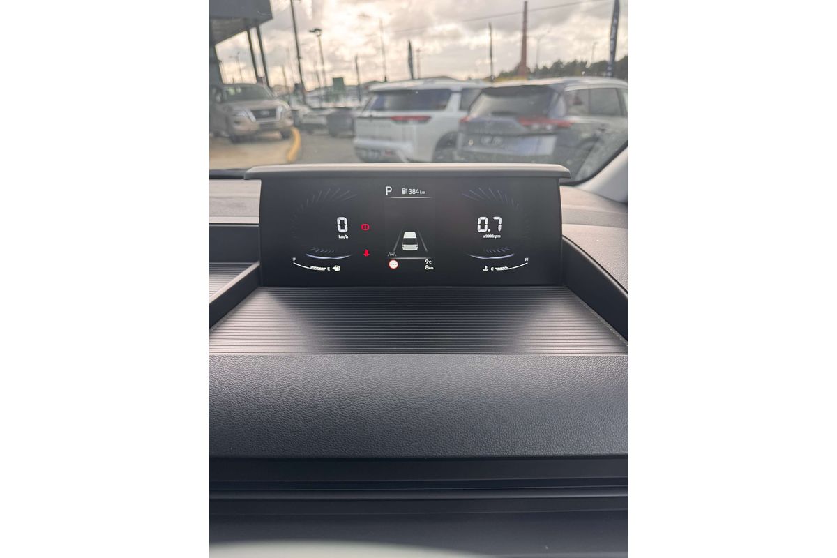 2025 Hyundai STARIA