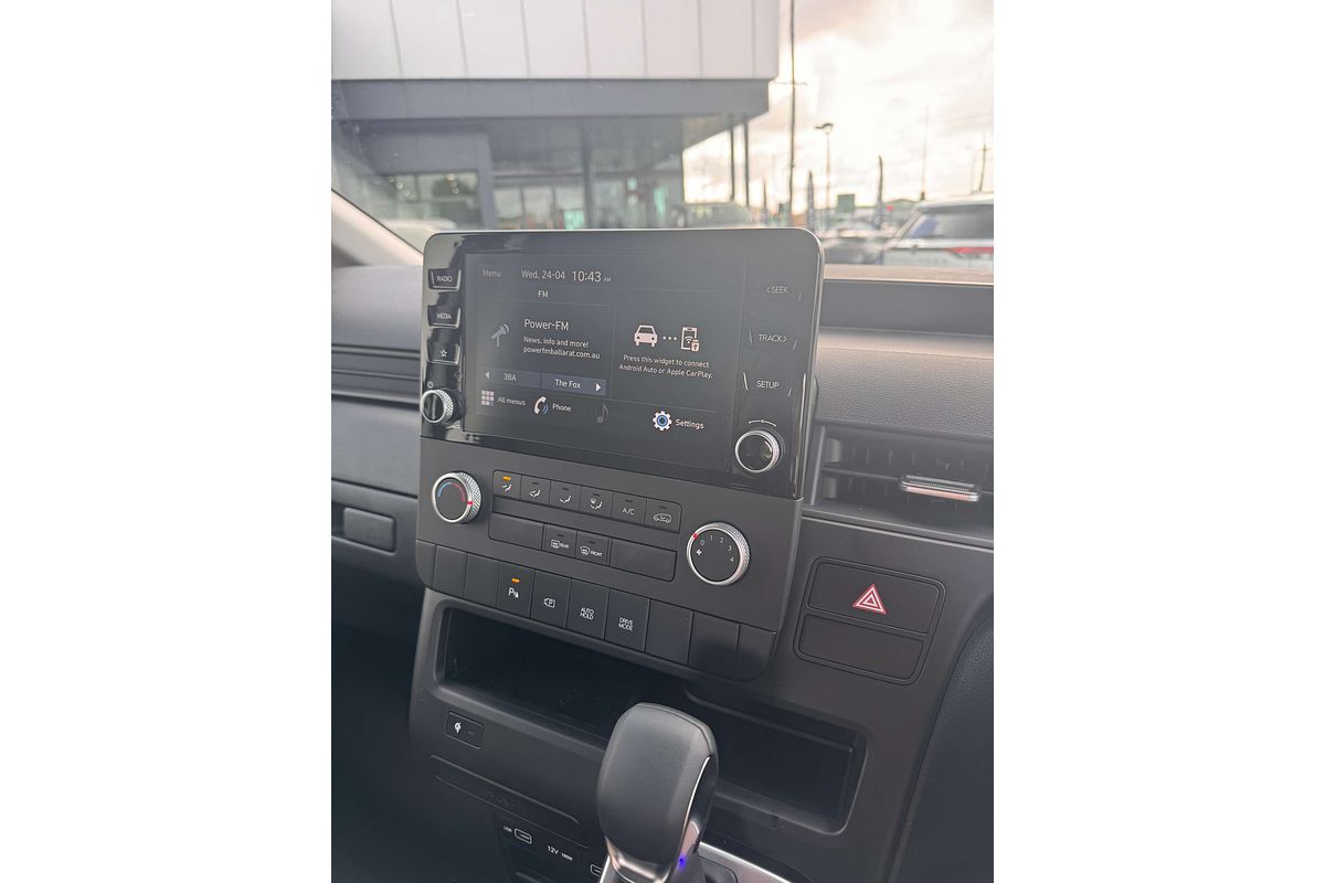 2025 Hyundai STARIA
