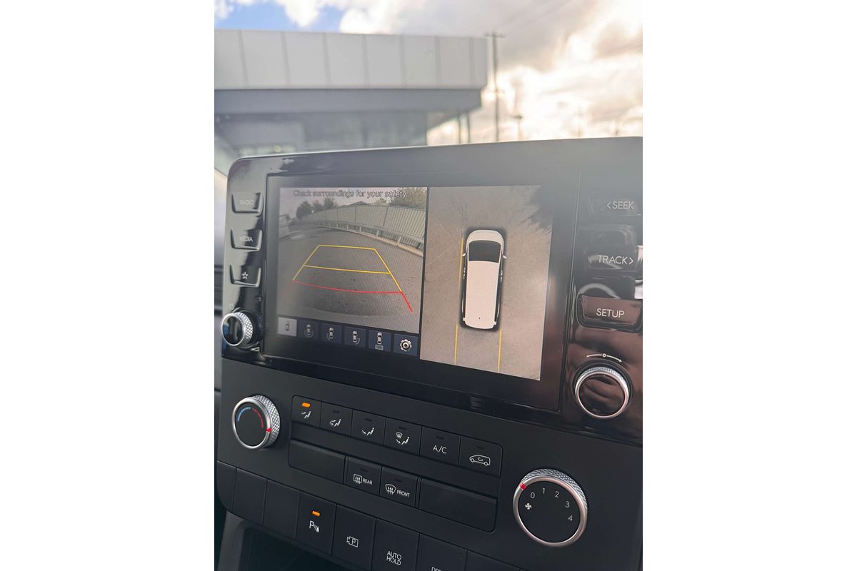 2025 Hyundai STARIA