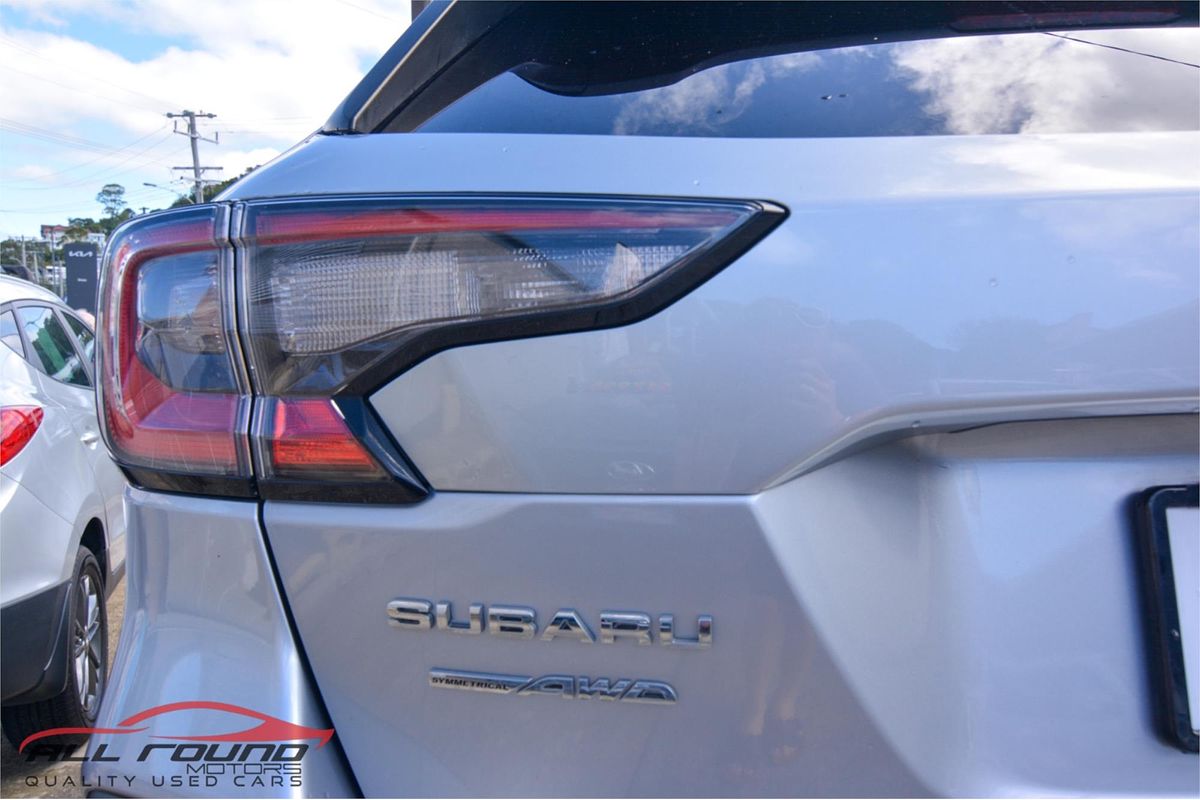 2021 Subaru OUTBACK AWD MY21