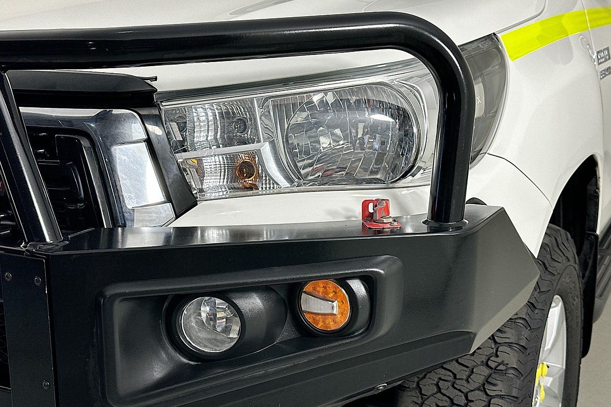 2019 Toyota HILUX SR (4x4) GUN126R MY19 4X4