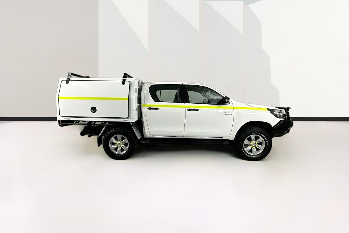 2019 Toyota HILUX SR (4x4) GUN126R MY19 4X4