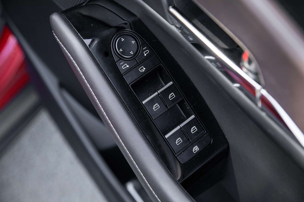 2020 Mazda CX-30 G25 Touring DM Series