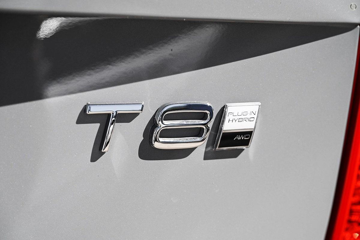 2024 Volvo XC90 Ultra T8 Plug-In Hybrid