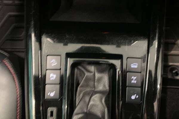 2024 Isuzu D-MAX X-TERRAIN 4X4