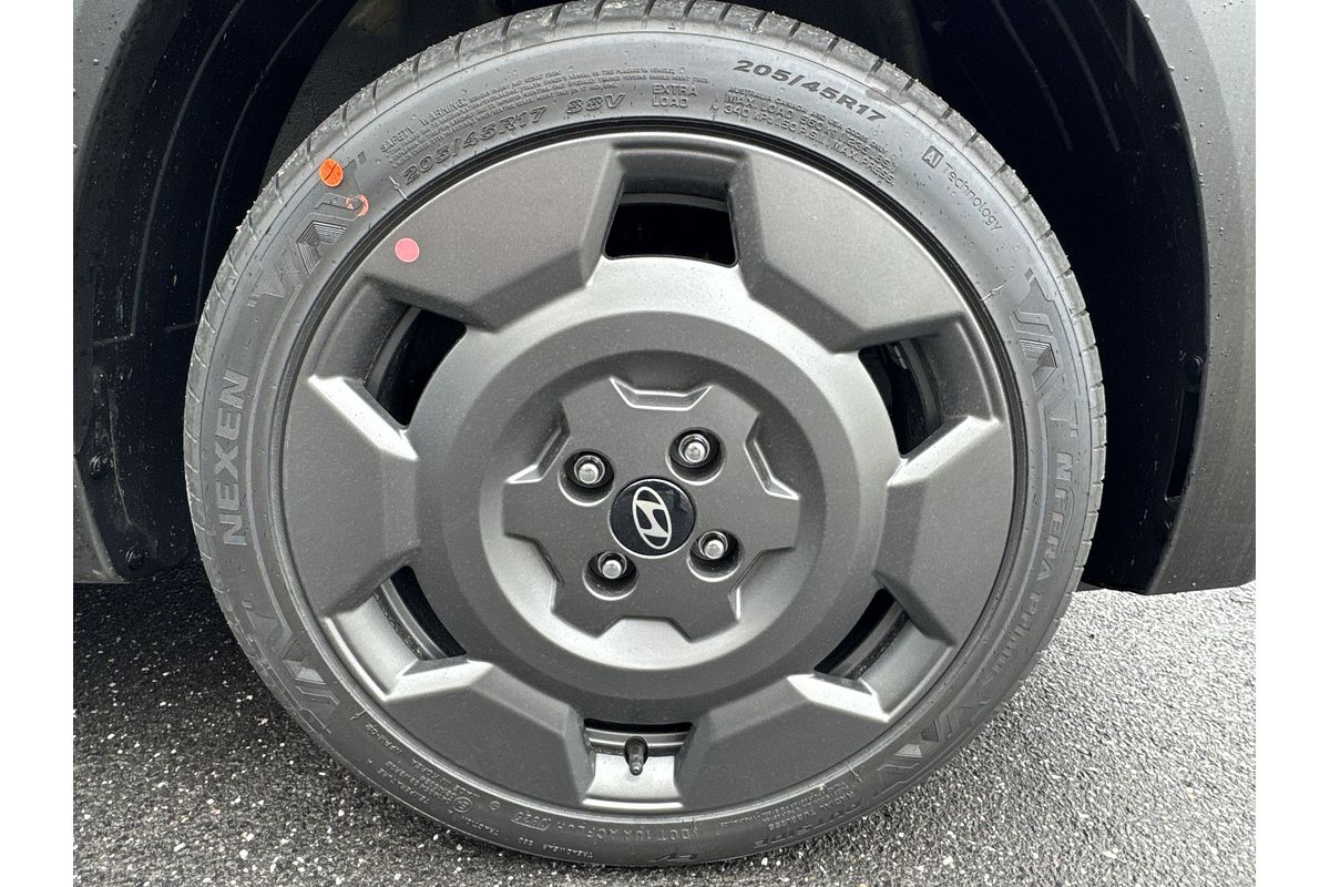 2025 Hyundai INSTER Cross AX.V1