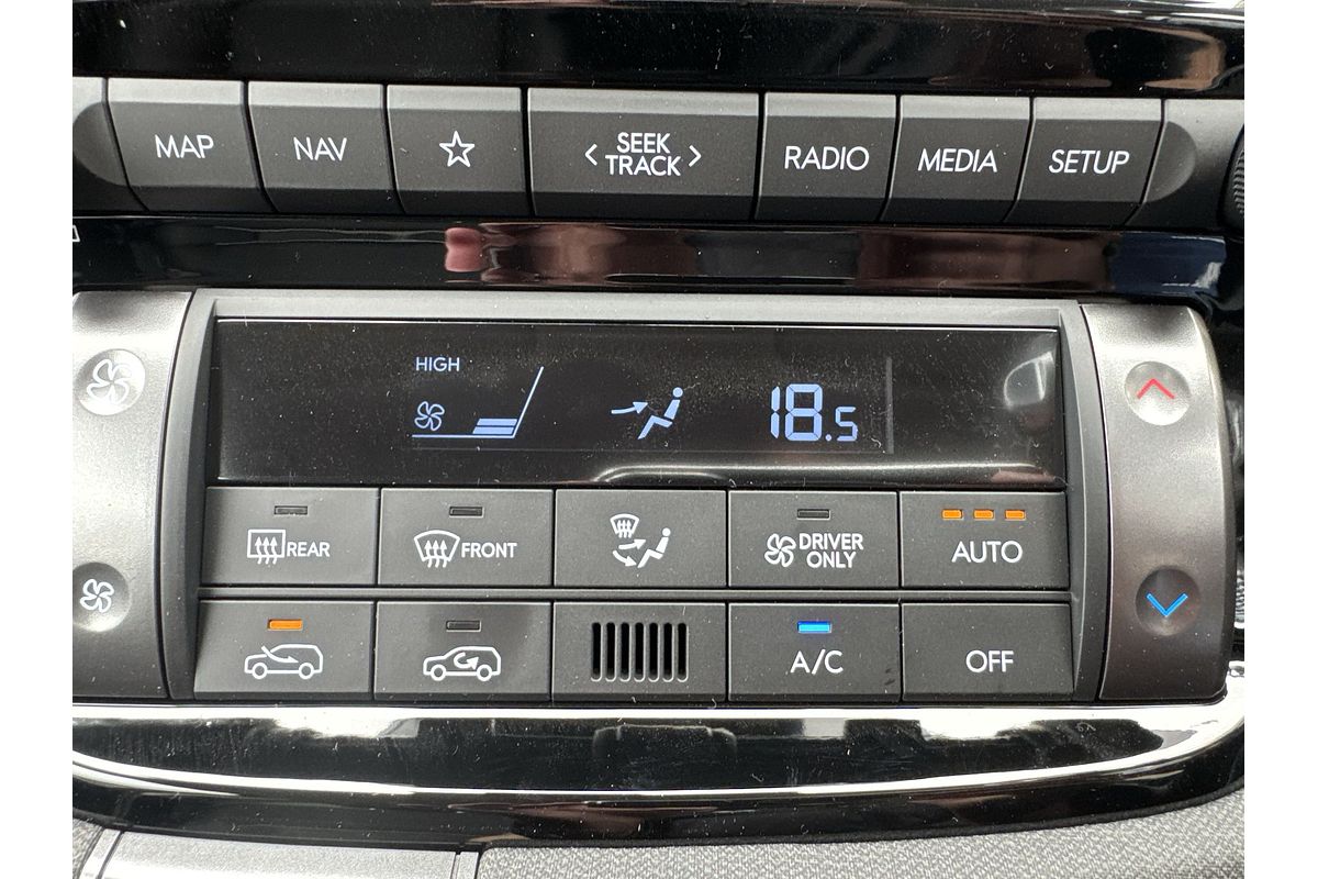 2025 Hyundai INSTER Cross AX.V1