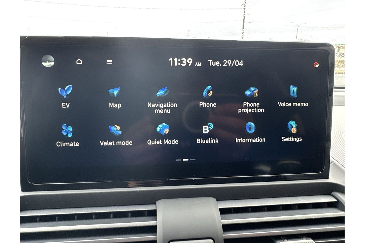 2025 Hyundai INSTER Cross AX.V1