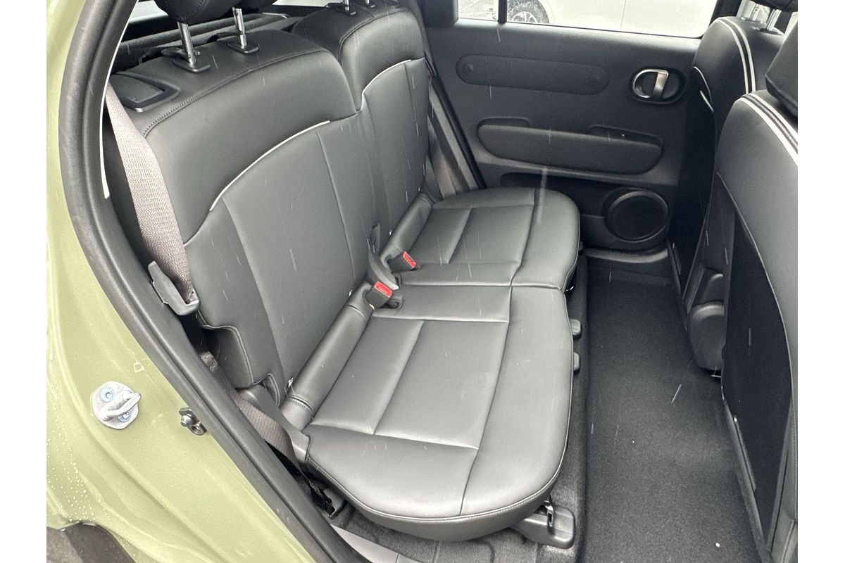 2025 Hyundai INSTER Cross AX.V1