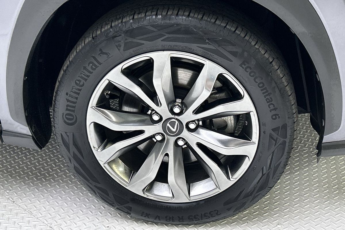 2016 Lexus NX NX300h F Sport AYZ15R