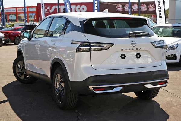 2024 Nissan QASHQAI ST J12
