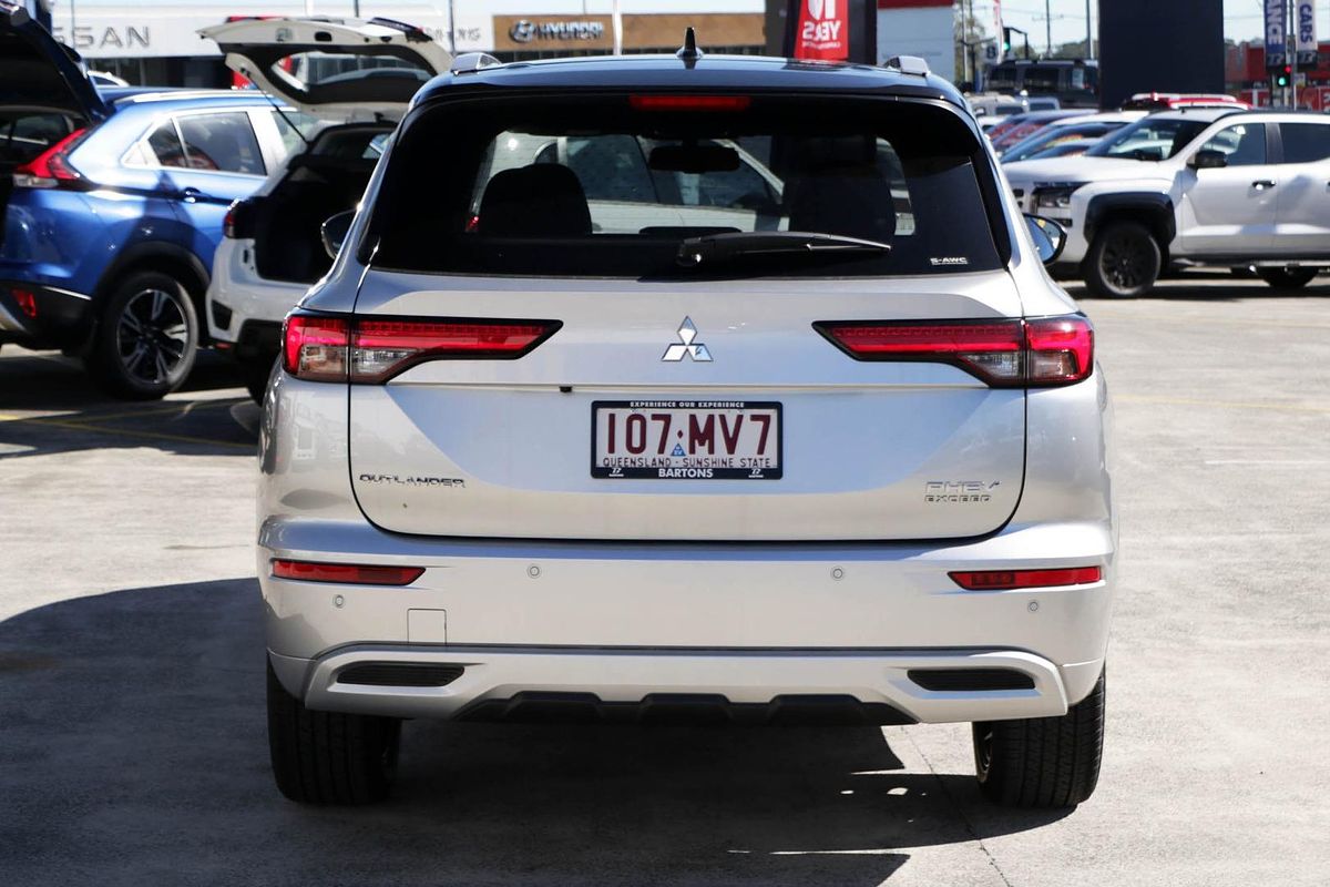 2025 Mitsubishi Outlander PHEV Exceed Tourer ZM