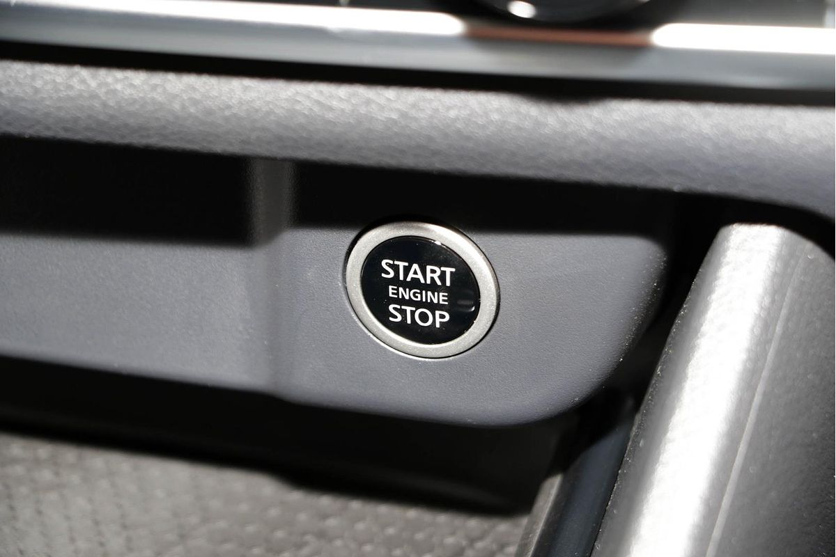 2024 Nissan QASHQAI ST J12