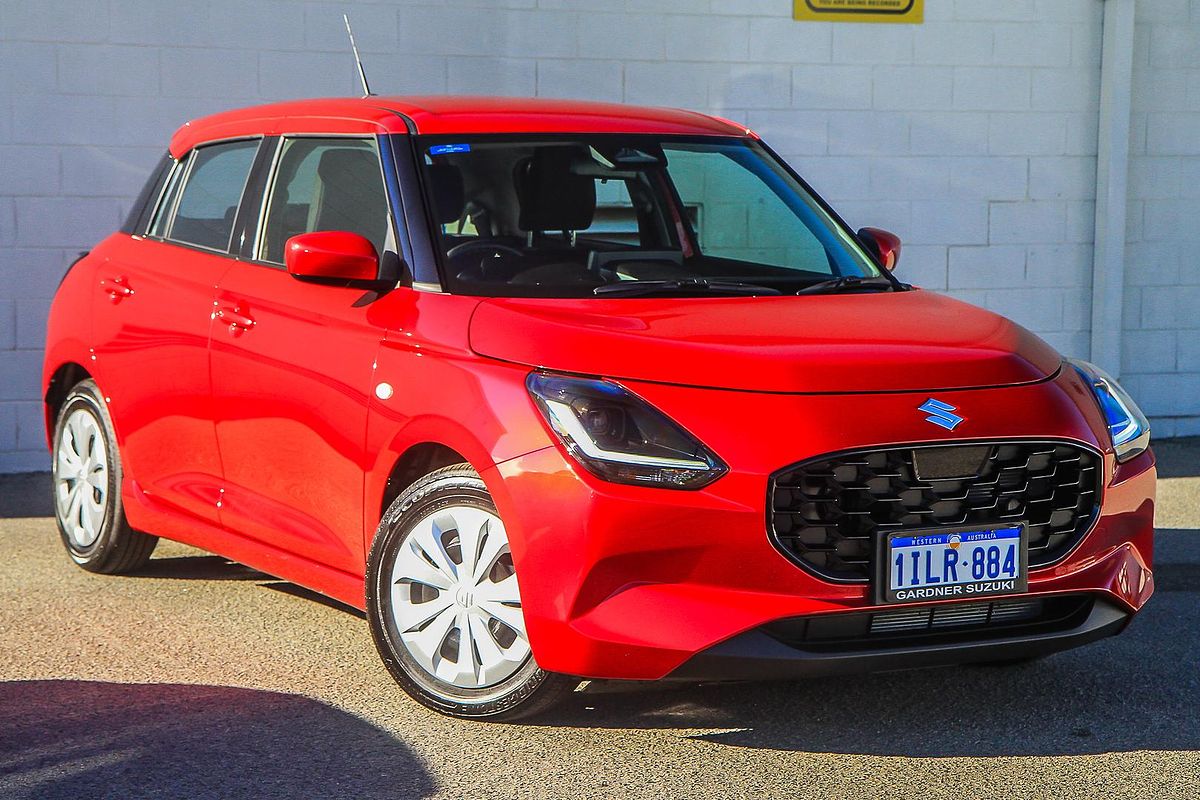 2024 Suzuki Swift Hybrid UZ