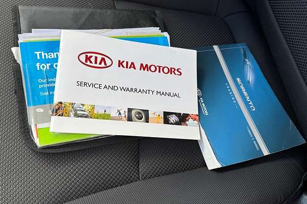 2011 Kia Sorento SI (4x2) XM MY12