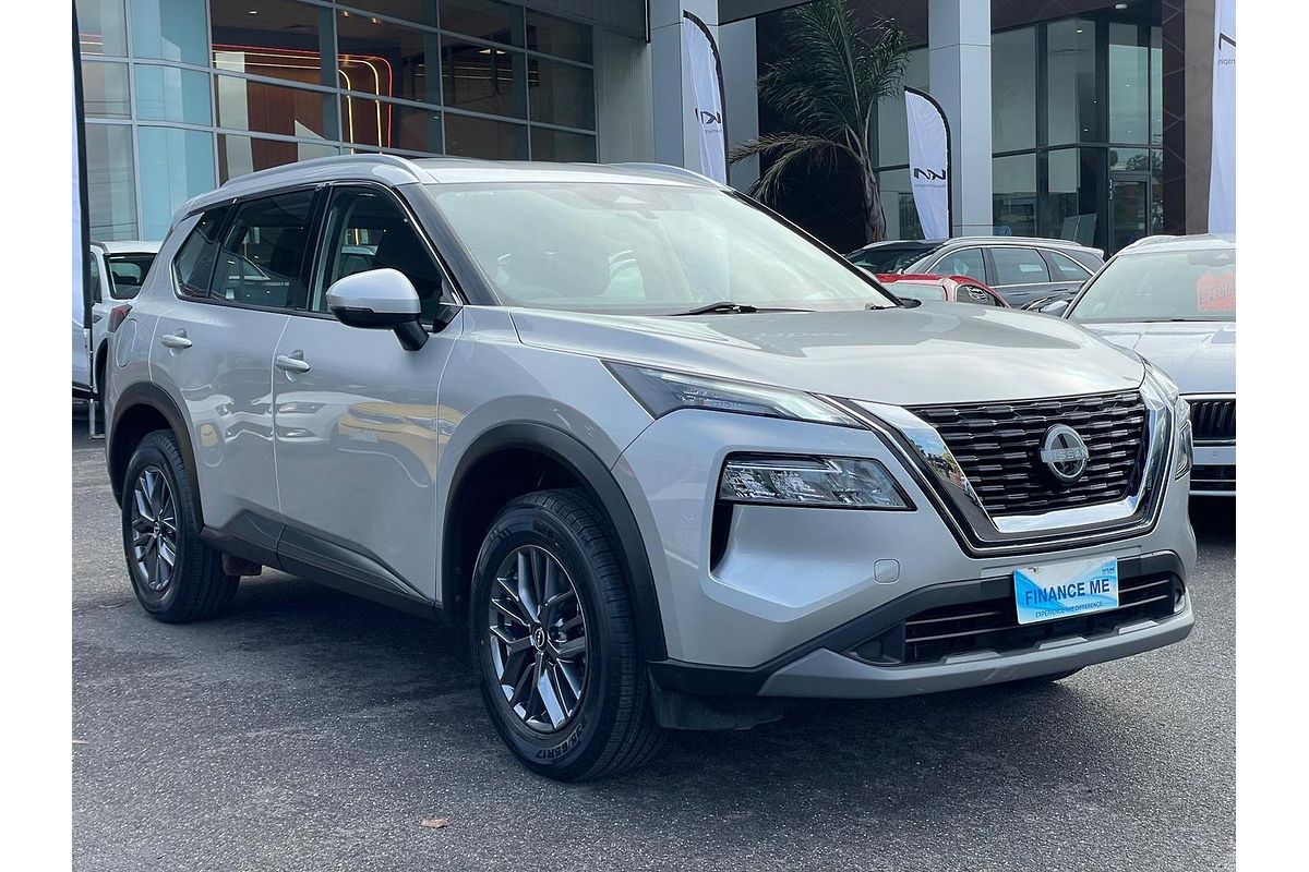 2024 Nissan X-TRAIL ST T33