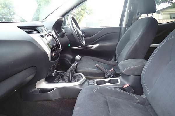 2015 Nissan Navara ST (4x4) NP300 D23 4X4