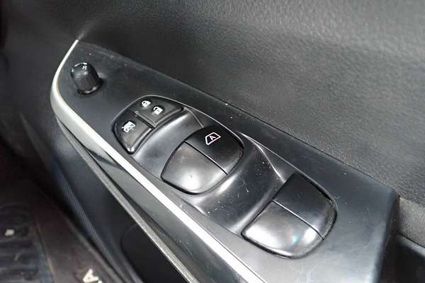 2015 Nissan Navara ST (4x4) NP300 D23 4X4