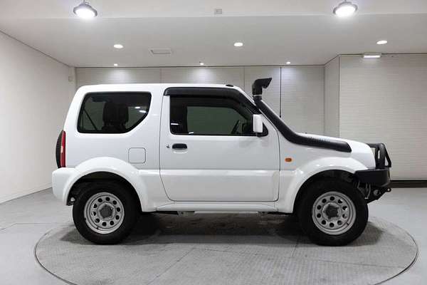 2010 Suzuki Jimny JX SN413 T6