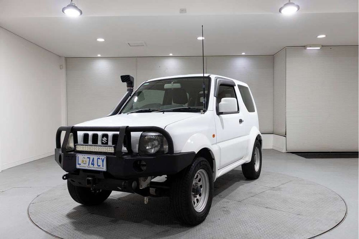 2010 Suzuki Jimny JX SN413 T6