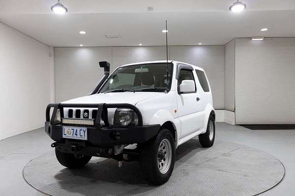 2010 Suzuki Jimny JX SN413 T6