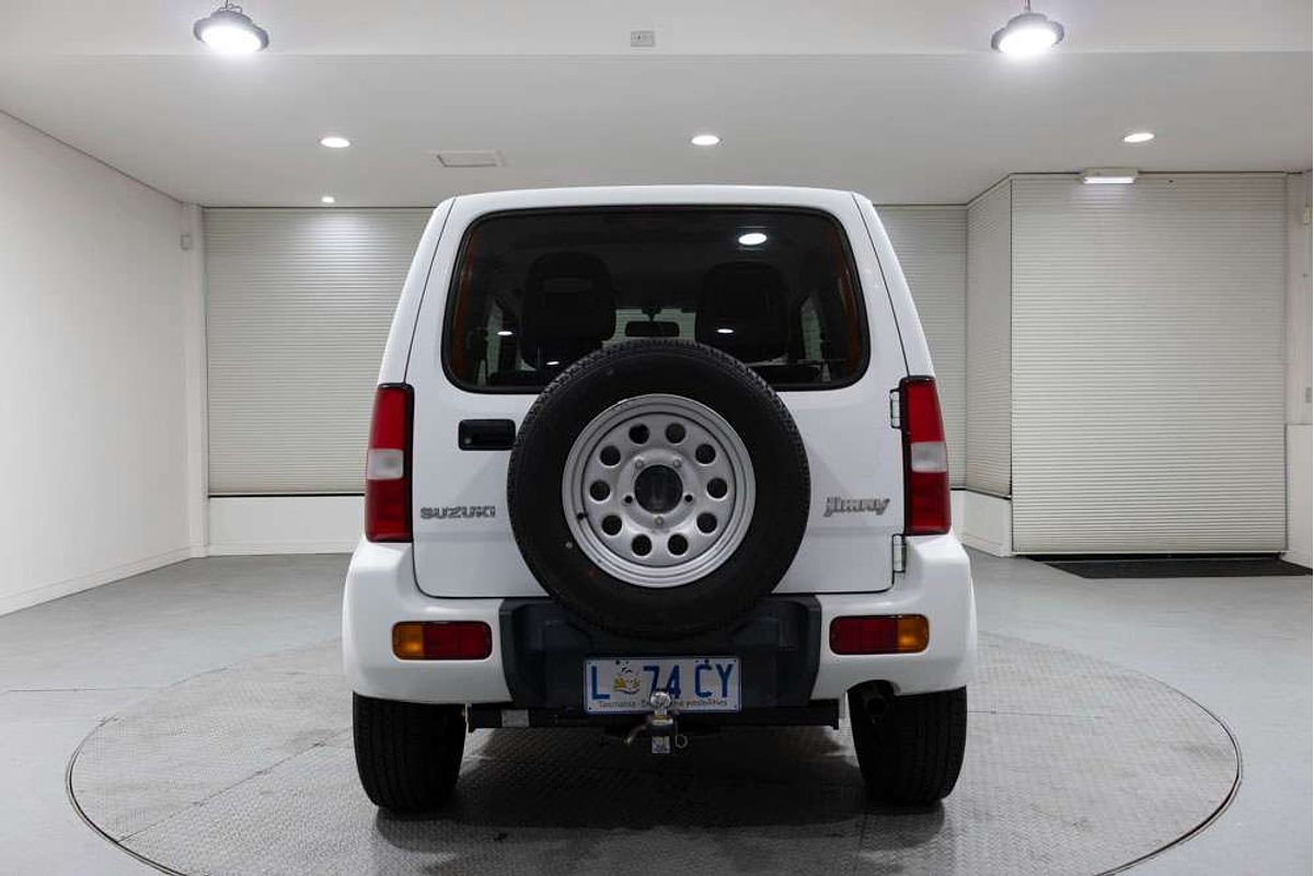2010 Suzuki Jimny JX SN413 T6