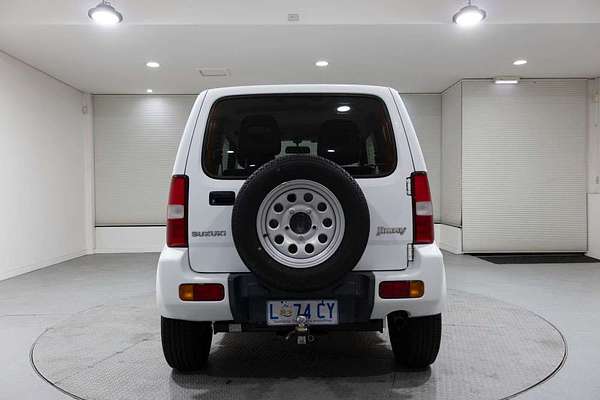 2010 Suzuki Jimny JX SN413 T6