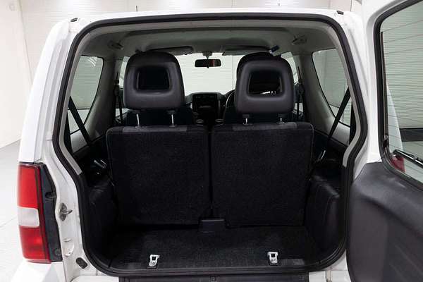2010 Suzuki Jimny JX SN413 T6