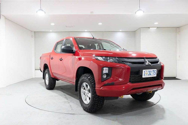 2019 Mitsubishi Triton GLX+ MR 4X4