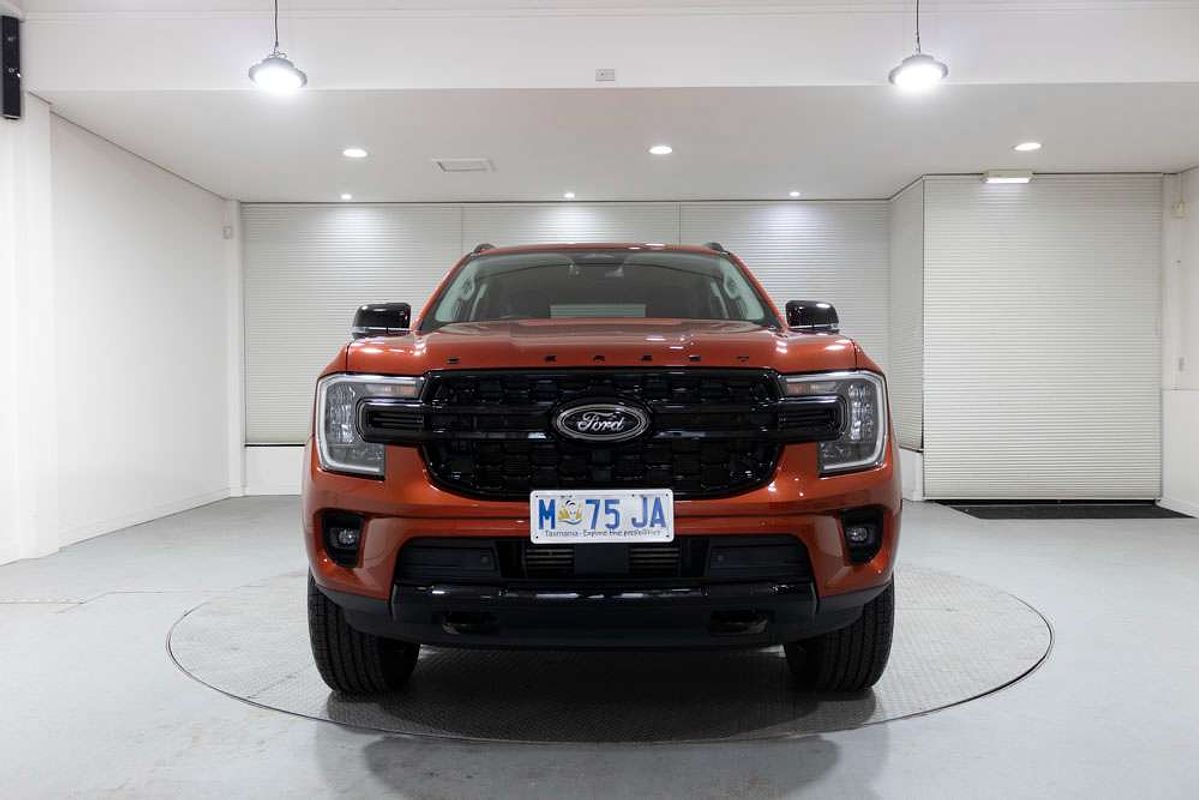 2023 Ford Everest Sport