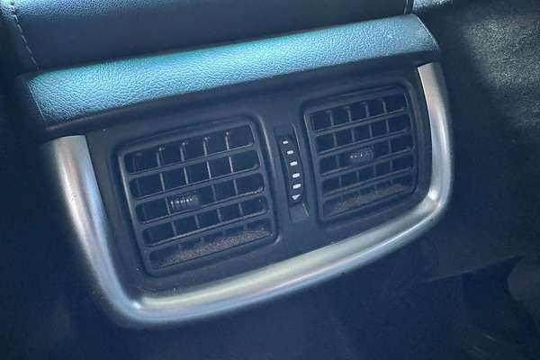 2021 Toyota Hilux SR5 GUN126R 4X4
