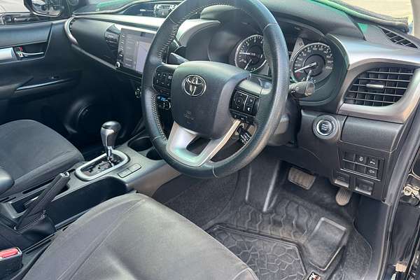 2021 Toyota Hilux SR5 GUN126R 4X4