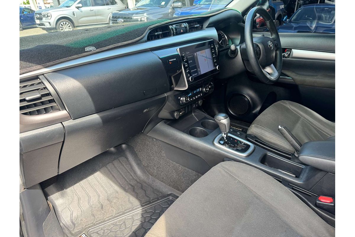 2021 Toyota Hilux SR5 GUN126R 4X4