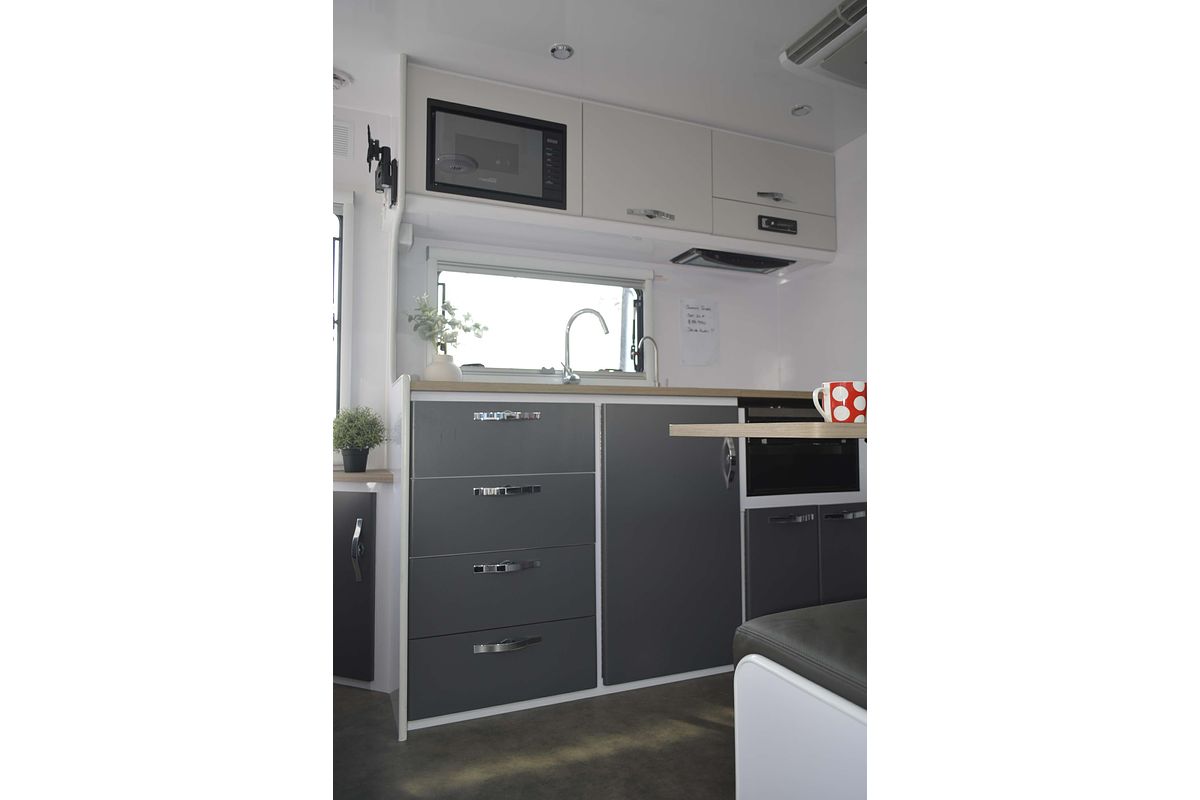 2025 Snowy River SRT22F 2 Bunks