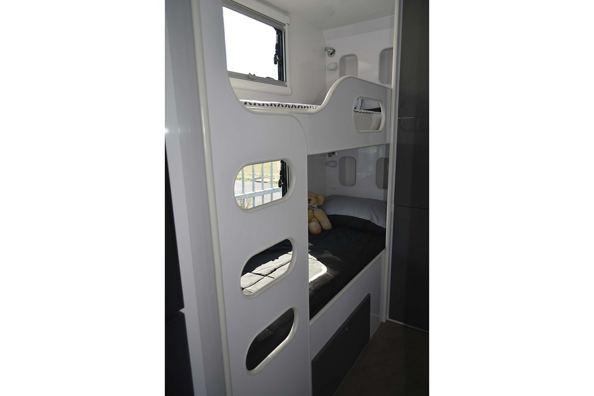 2025 Snowy River SRT22F 2 Bunks