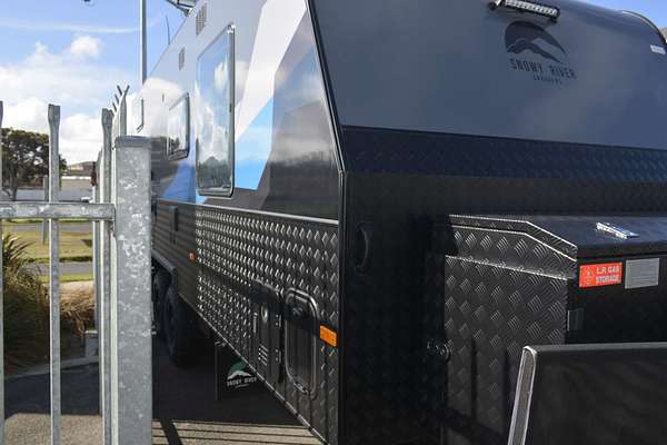 2025 Snowy River SRT22F 2 Bunks