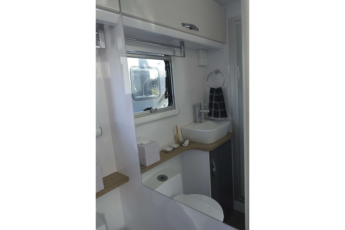2025 Snowy River SRT22F 2 Bunks