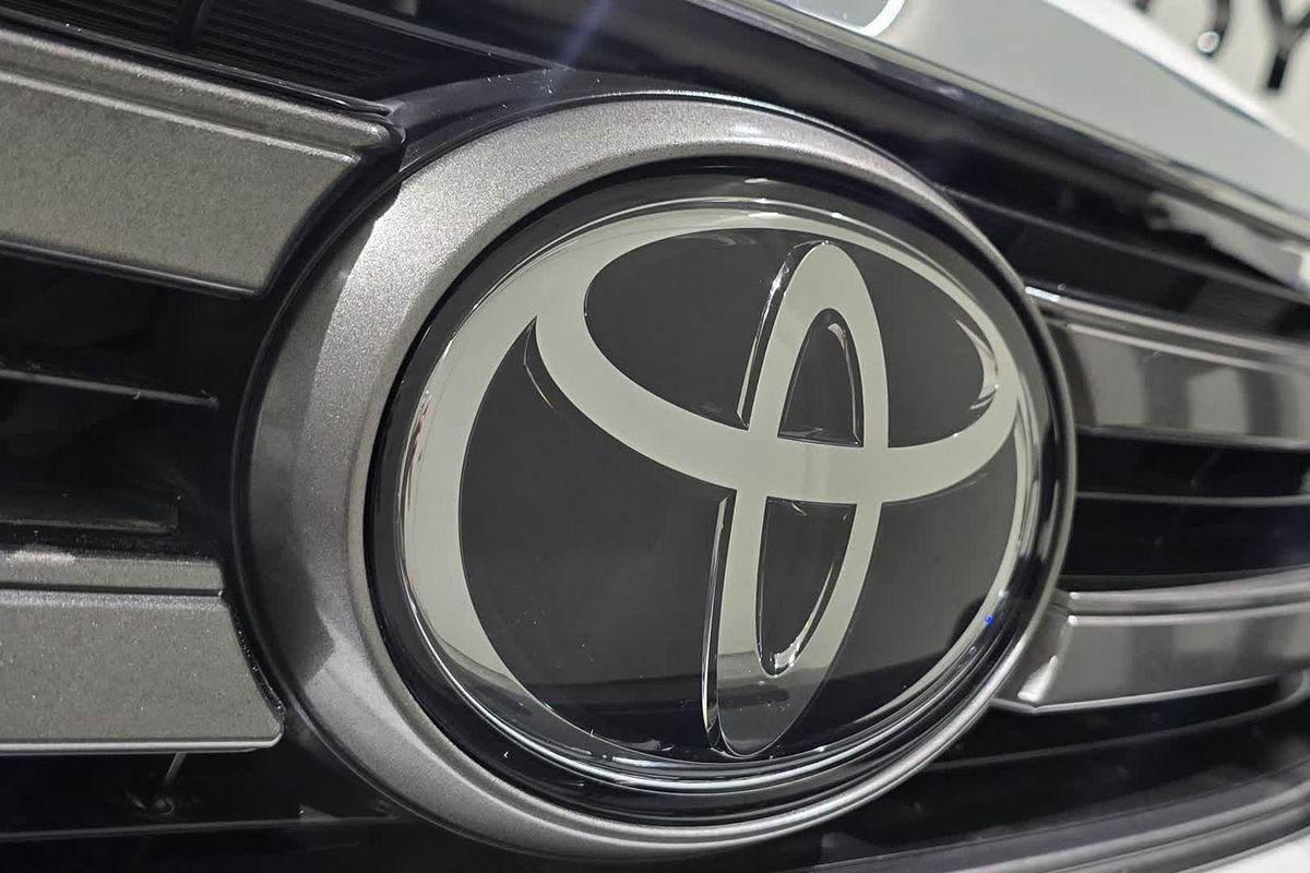 2019 Toyota Hilux SR GUN126R 4X4