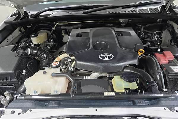 2019 Toyota Hilux SR GUN126R 4X4