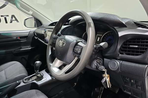 2019 Toyota Hilux SR GUN126R 4X4