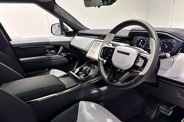 2024 Land Rover Range Rover Sport P635 SV Edition One L461