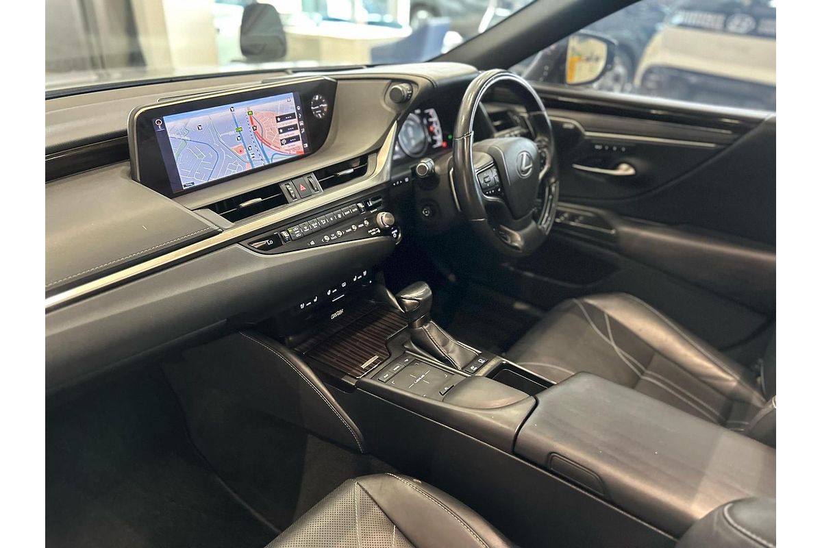 2020 Lexus ES ES300h Sports Luxury AXZH10R