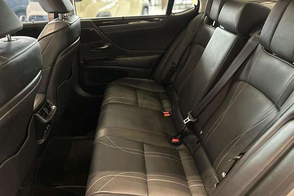 2020 Lexus ES ES300h Sports Luxury AXZH10R