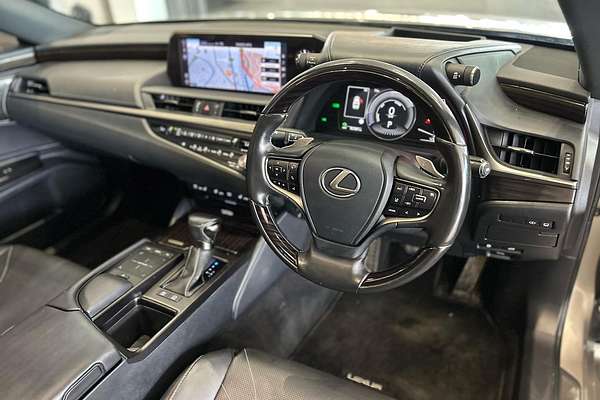 2020 Lexus ES ES300h Sports Luxury AXZH10R