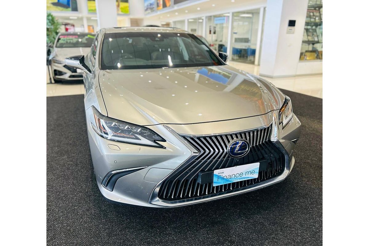 2020 Lexus ES ES300h Sports Luxury AXZH10R
